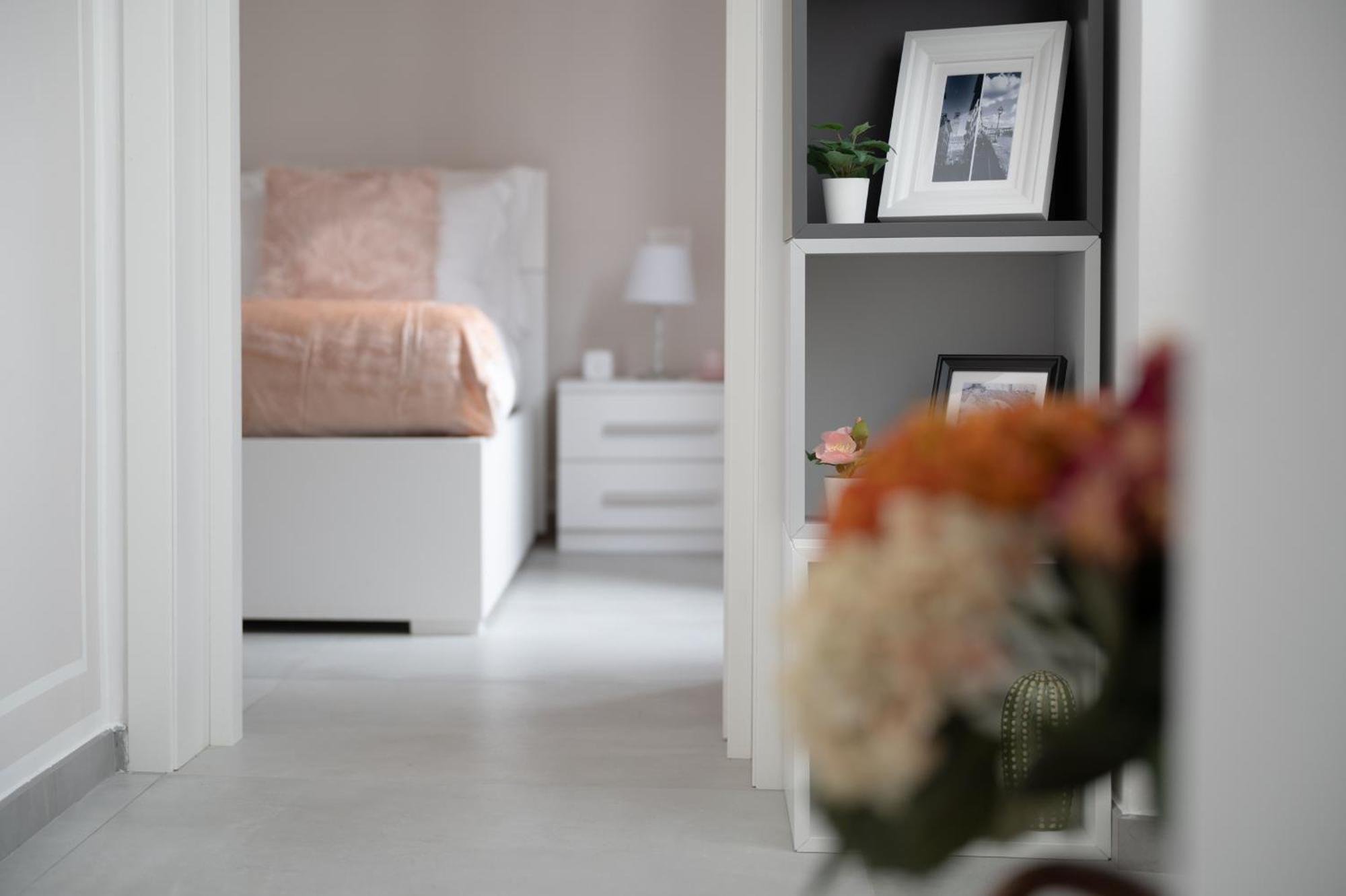 Via Ponte Alle Mosse, 19 - Florence Charming Apartments - A Chic, Newly Renovated Apartment Near Tram Leopolda, A Few Min From Downtown Exterior foto